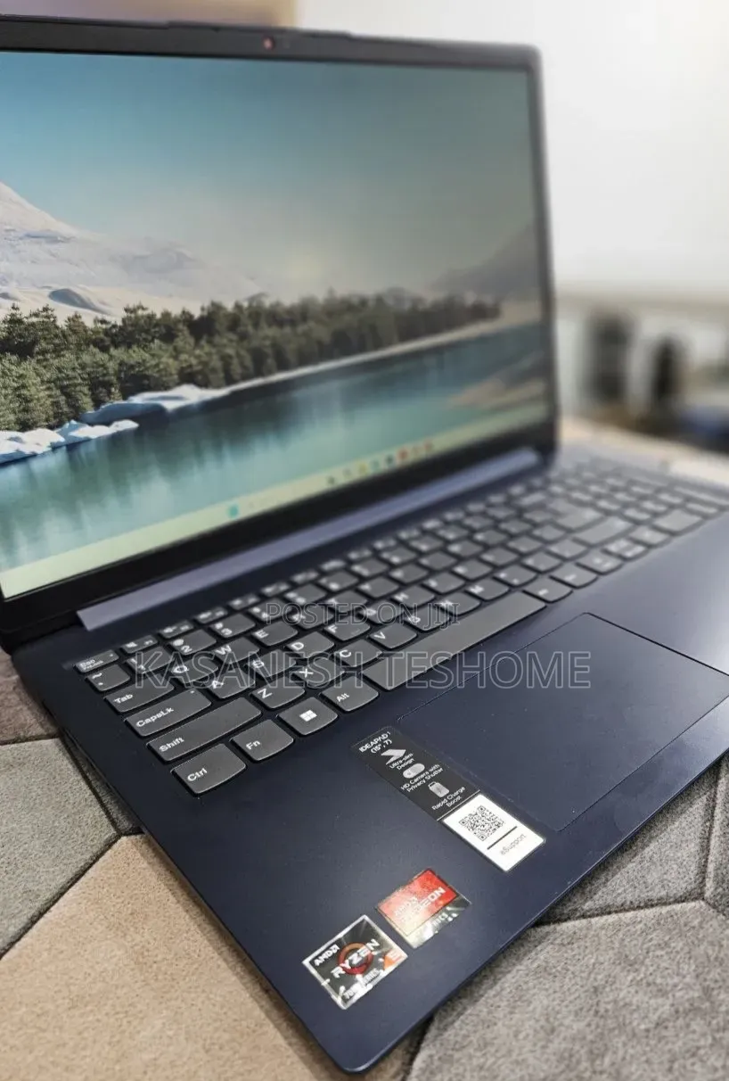 New Laptop Lenovo Ideapad 3 8GB AMD Ryzen 5 SSD 512GB