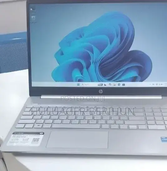 New Laptop HP Stream Notebook 8GB Intel Core i3 SSD 256GB