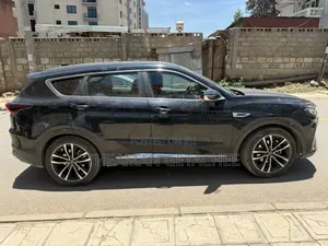 Jetour X70 Plus 1.6 5-Seater FWD 2022 Black