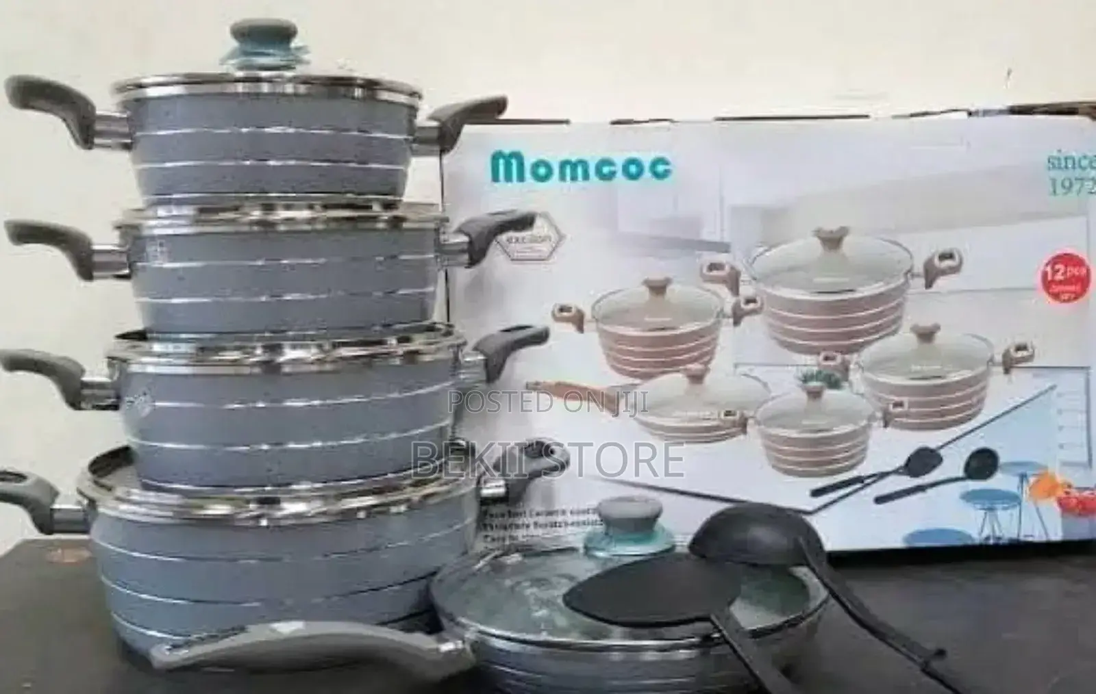 የቤት እቃ ድስቶች Momcoc Granite Cookware Set With Glass Lids