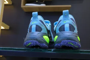 Nike Zoomx Gore-Tex Original Running Shoes – Ultra Comfort Edition