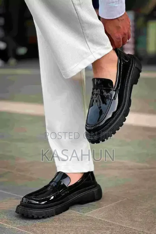 New Brand Shose Orignal Yehonu Chamwch Megegna
