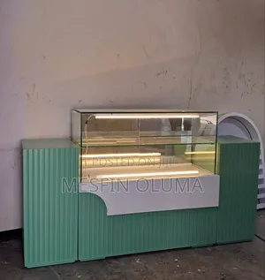 Cake Display