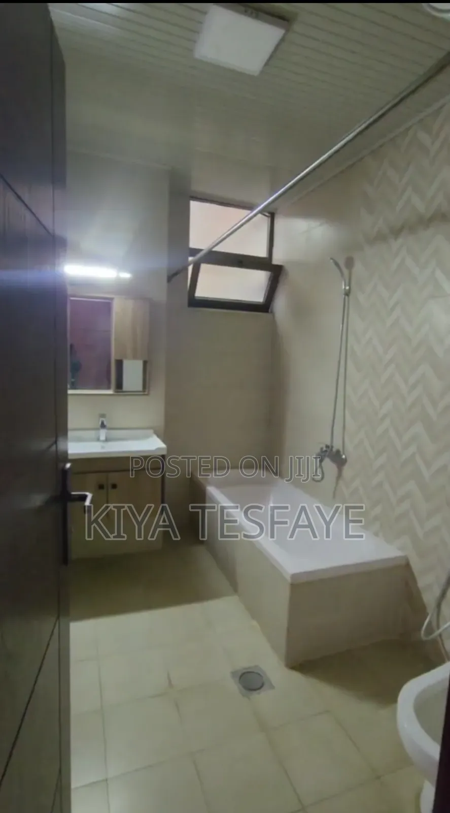Furnished 3bdrm Apartment in ወሎ ሠፈር, Bole for sale