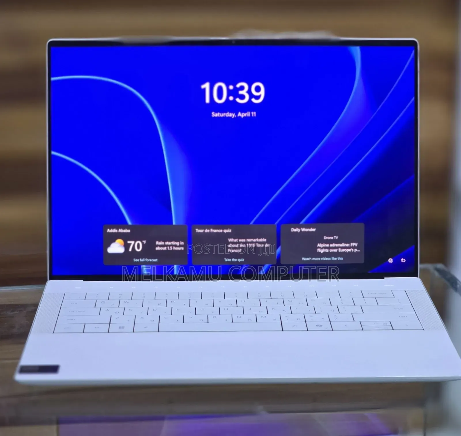 New Laptop Dell XPS 15 32GB Intel Core i7 SSD 1T
