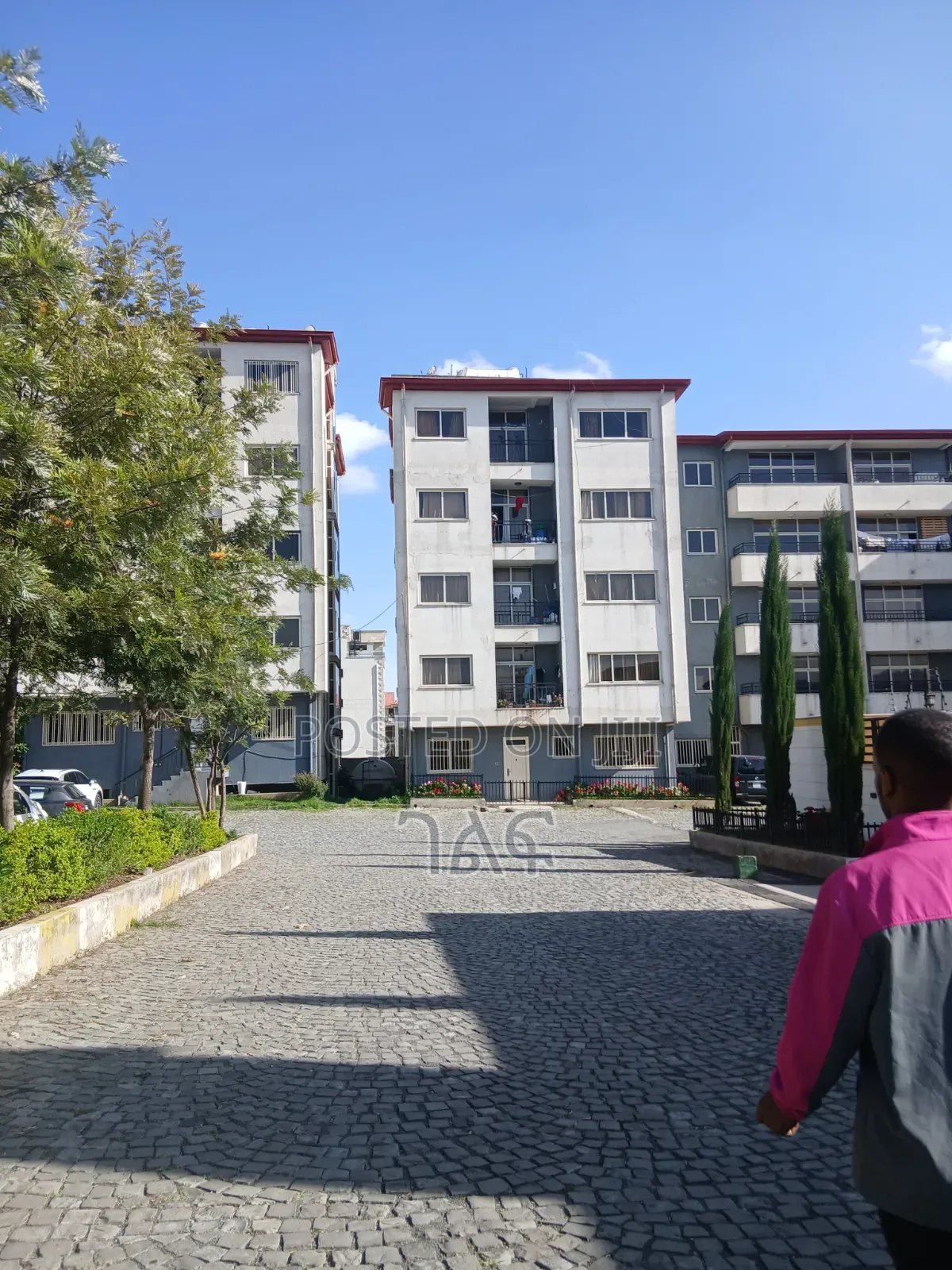 1bdrm Apartment in የሚሸጥ ባለ 1 መኝታ አያት, Bole for sale