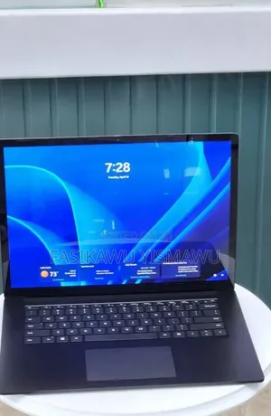 New Laptop Microsoft Surface Laptop 4 16GB Intel Core i7 SSD 256GB