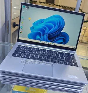 New Laptop HP EliteBook 845 G8 16GB AMD Ryzen 5 SSD 512GB