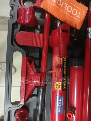 Hydraulic Porta Power Jack Kit የሃይድሮሊክ ቦዲና ቻንሲ ጥገና መሣሪያ