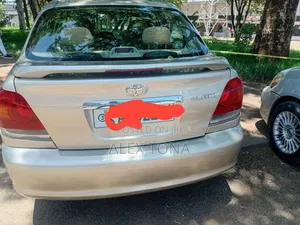 Toyota Platz 2005 Silver