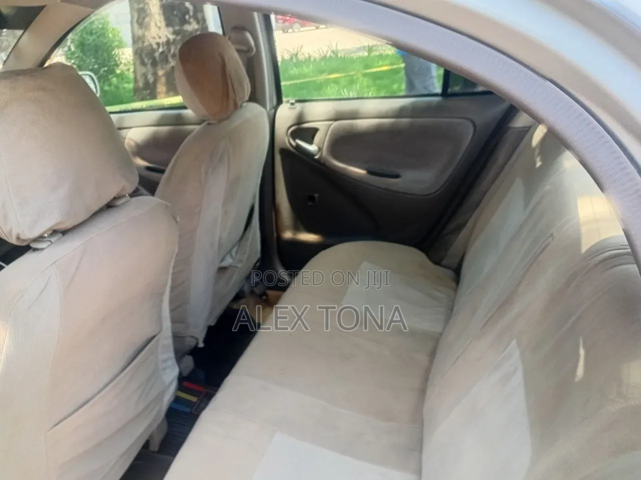 Toyota Platz 2005 Silver