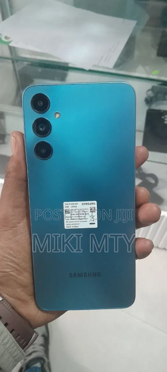 New Samsung Galaxy M14 64 GB