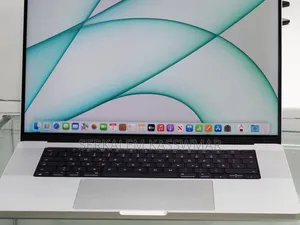 New Laptop Apple MacBook Pro 2021 M1 16GB Apple M1 SSD 512GB