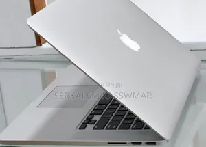 New Laptop Apple MacBook Pro 2015 16GB Intel Core i7 SSD 512GB
