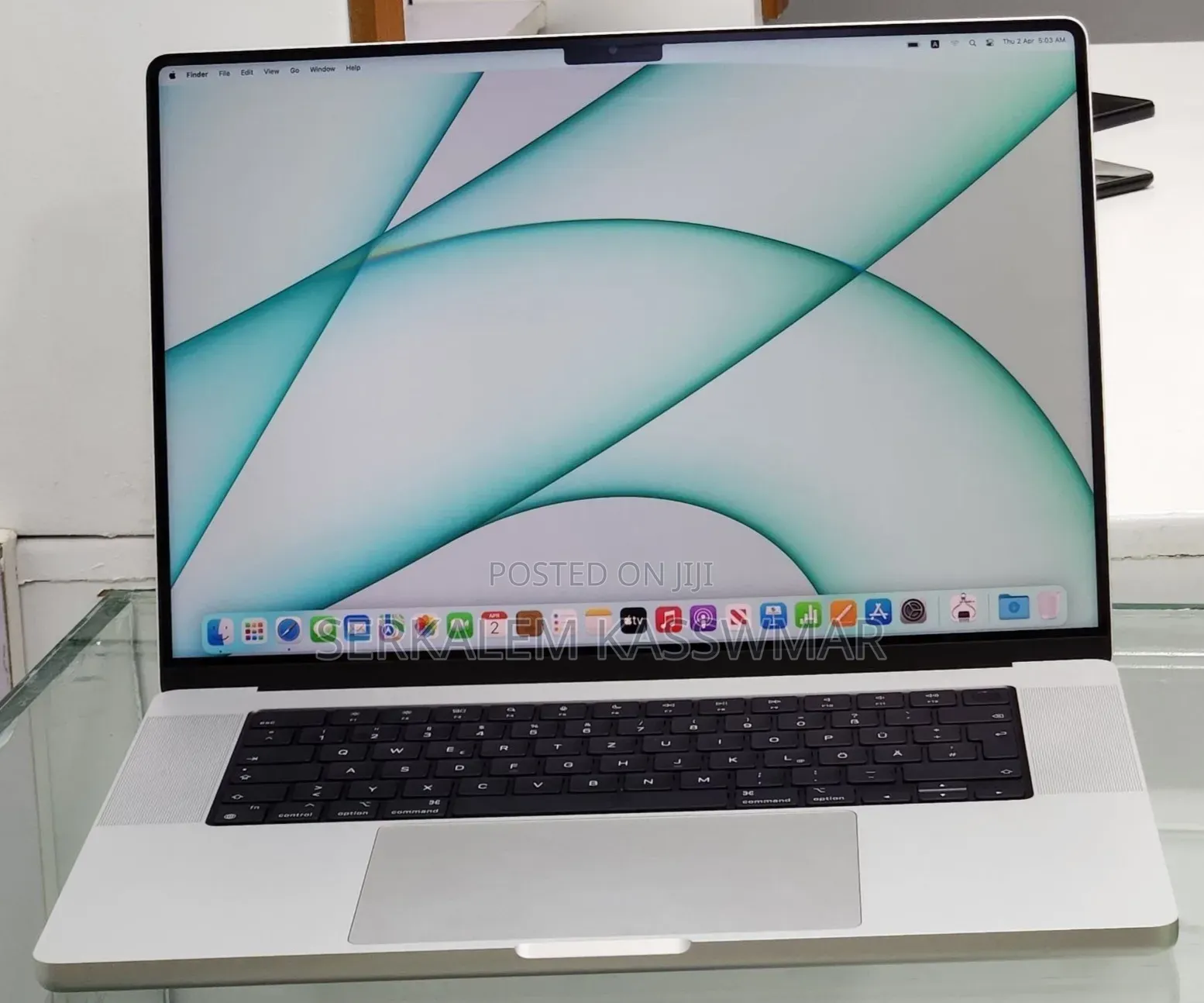 New Laptop Apple MacBook Pro 2015 16GB Intel Core i7 SSD 512GB