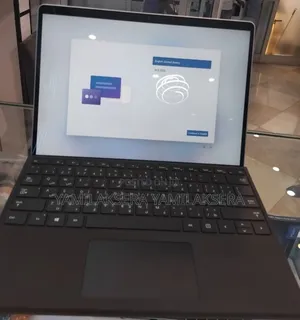 New Laptop Microsoft Surface Pro 9 16GB Intel Core i7 SSD 512GB