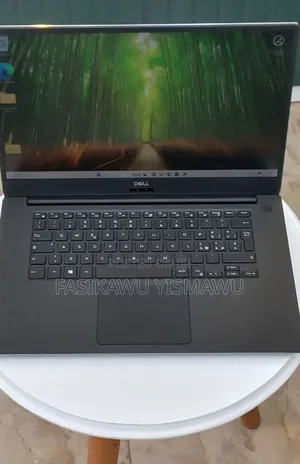 New Laptop Dell Precision 5540 16GB Intel Core i9 SSD 512GB