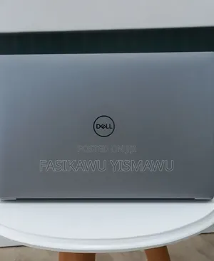 New Laptop Dell Precision 5540 16GB Intel Core i9 SSD 512GB