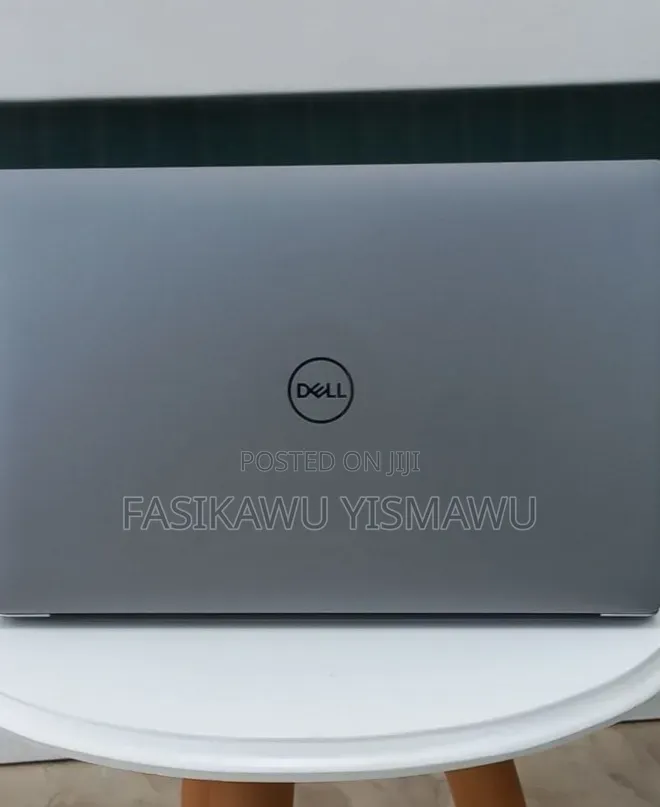New Laptop Dell Precision 5540 16GB Intel Core i9 SSD 512GB