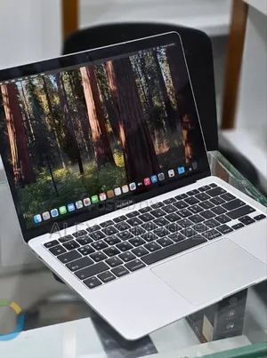 New Laptop Apple MacBook Air 2020 M1 16GB Apple M1 SSD 256GB