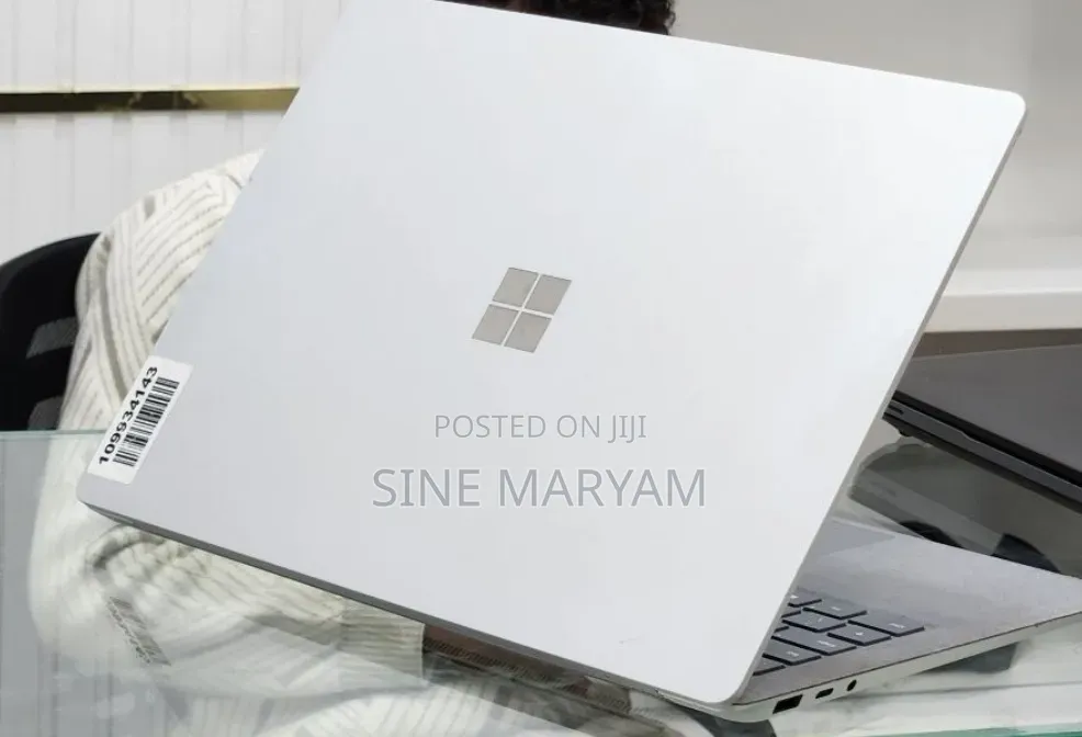 New Laptop Microsoft Surface Laptop 3 16GB Intel Core i7 SSD 256GB