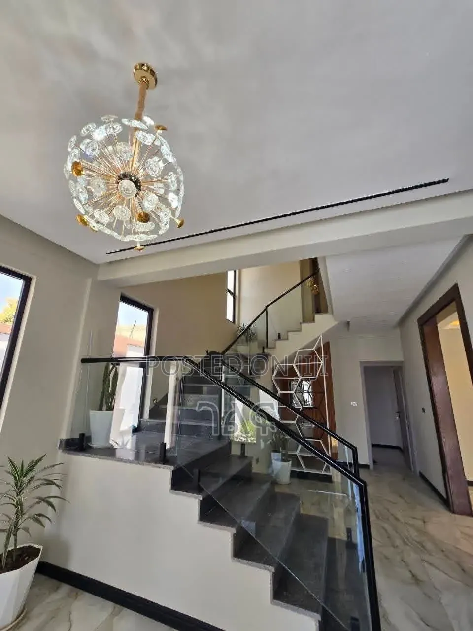 6bdrm House in የሚሸጥ እጅግ ዘመናዊ G+1 ፎቅ, Bole for sale