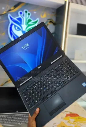 New Laptop Dell Precision 5540 16GB Intel Core i7 SSD 512GB