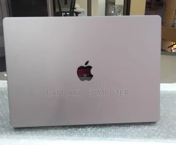 New Laptop Apple MacBook Pro 2021 M1 32GB Apple M1 Pro SSD 1T