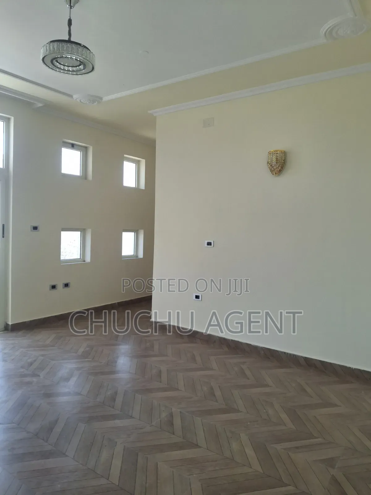 7bdrm House in Yeka for rent