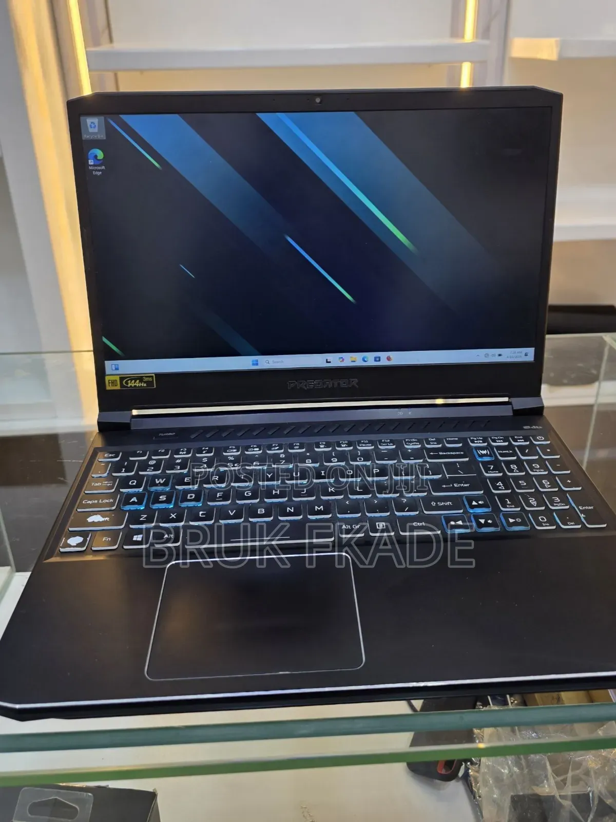 New Laptop Acer Predator Helios 300 16GB Intel Core i7 SSD 512GB