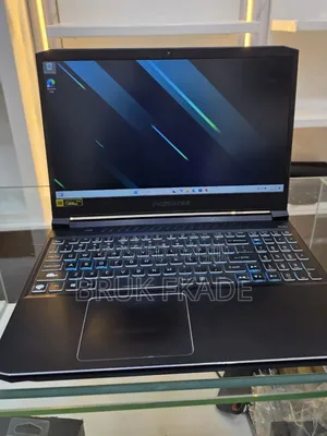 New Laptop Acer Predator Helios 300 16GB Intel Core i7 SSD 512GB