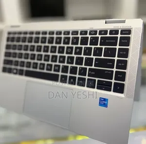 New Laptop HP EliteBook x360 1040 G7 16GB Intel Core i7 SSD 512GB