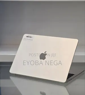 New Laptop Apple MacBook Air 2025 M4 13-inch 16GB Apple M4 SSD 256GB