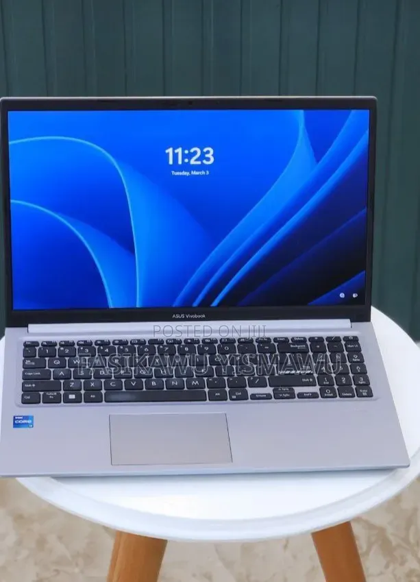 New Laptop Asus VivoBook 15 X510UQ 16GB Intel Core i7 SSD 512GB