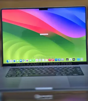 New Laptop Apple MacBook Pro M1 32GB Intel Core i7 SSD 512GB