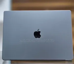 New Laptop Apple MacBook Pro M1 32GB Intel Core i7 SSD 512GB