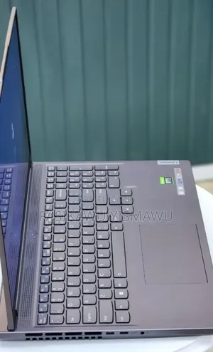 New Laptop Lenovo Legion 5 16GB AMD Ryzen 7 SSD 1T
