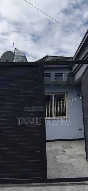 Furnished 2bdrm Villa in ሰሚት, Bole for sale