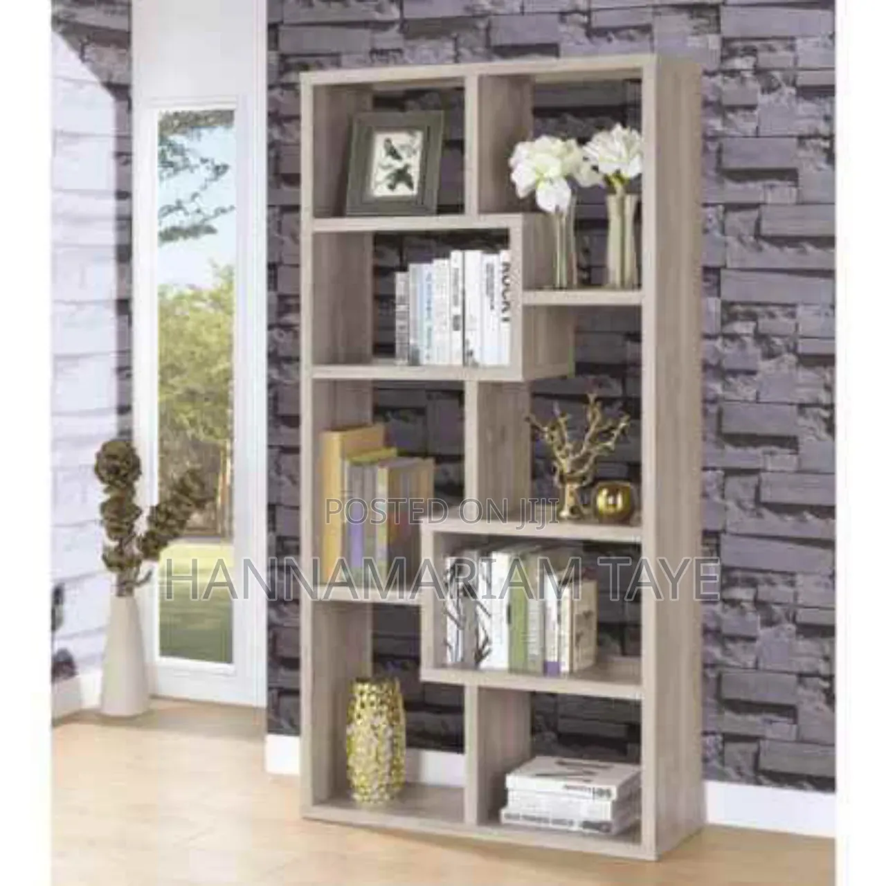 Book Shelvv
