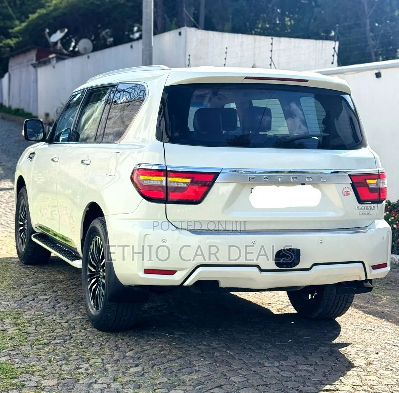 Nissan Patrol 2021 White