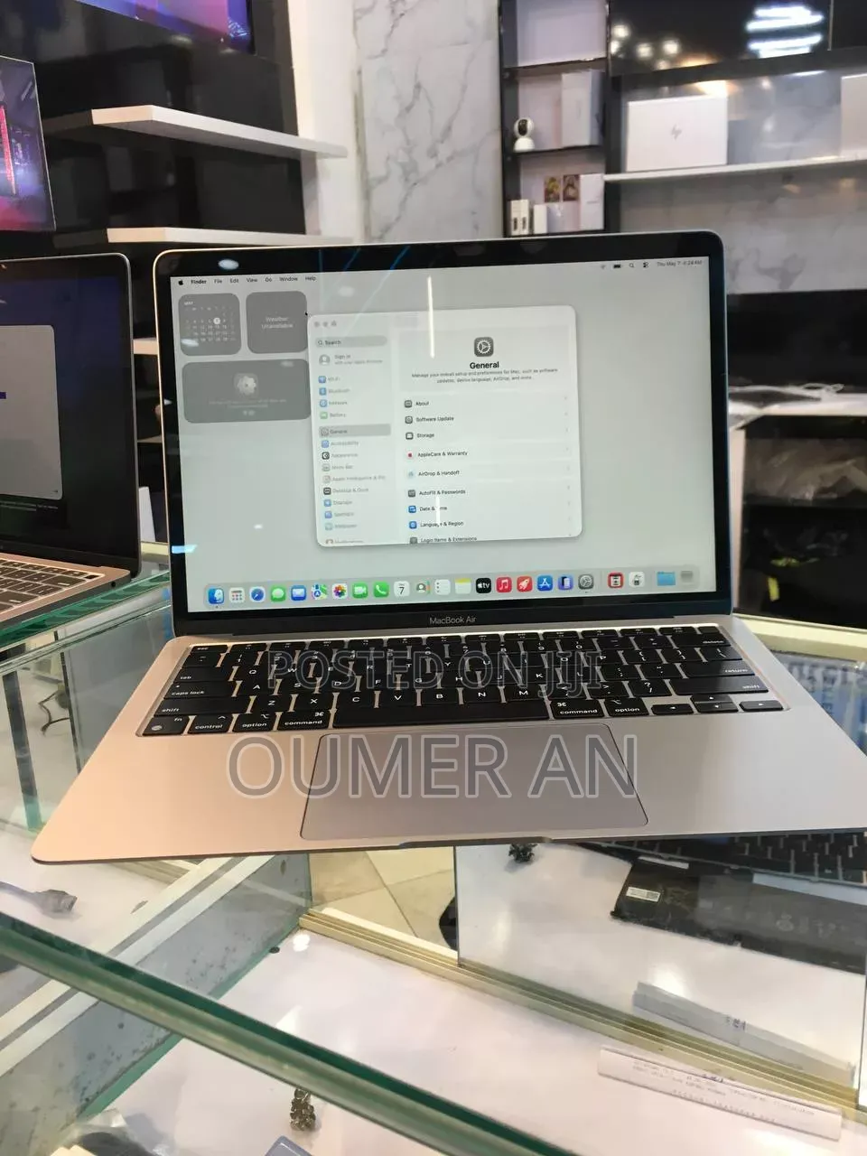 New Laptop Apple MacBook Air 2020 M1 16GB Apple M1 SSD 256GB