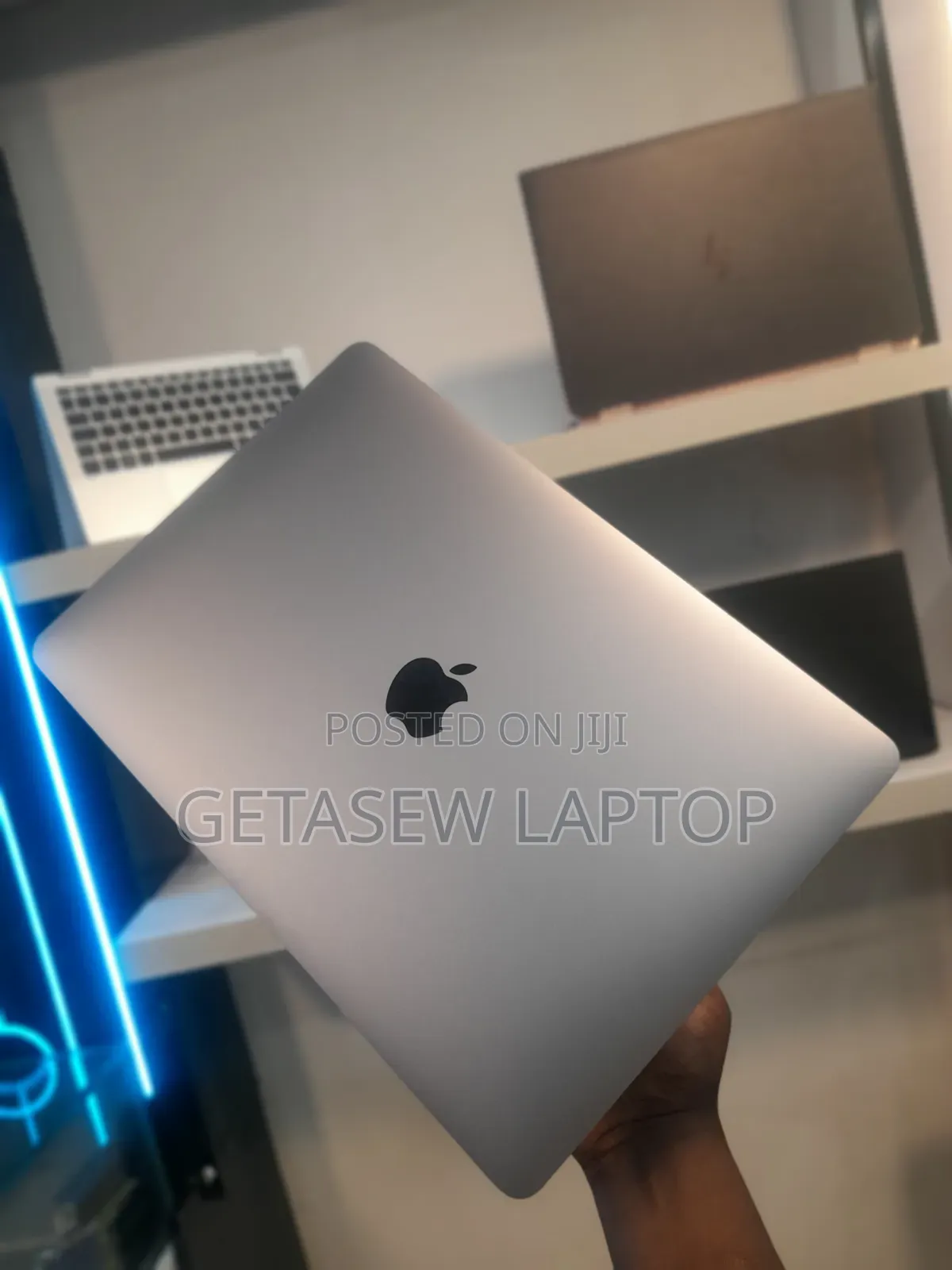 New Laptop Apple MacBook Air 2020 M1 16GB Apple M1 SSD 512GB