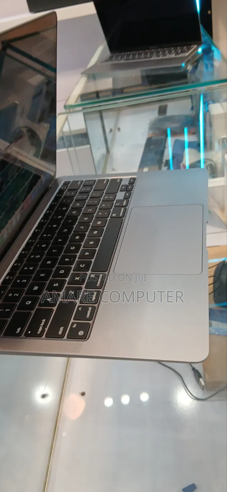 New Laptop Apple MacBook Air 2020 M1 16GB Apple M1 SSD 512GB