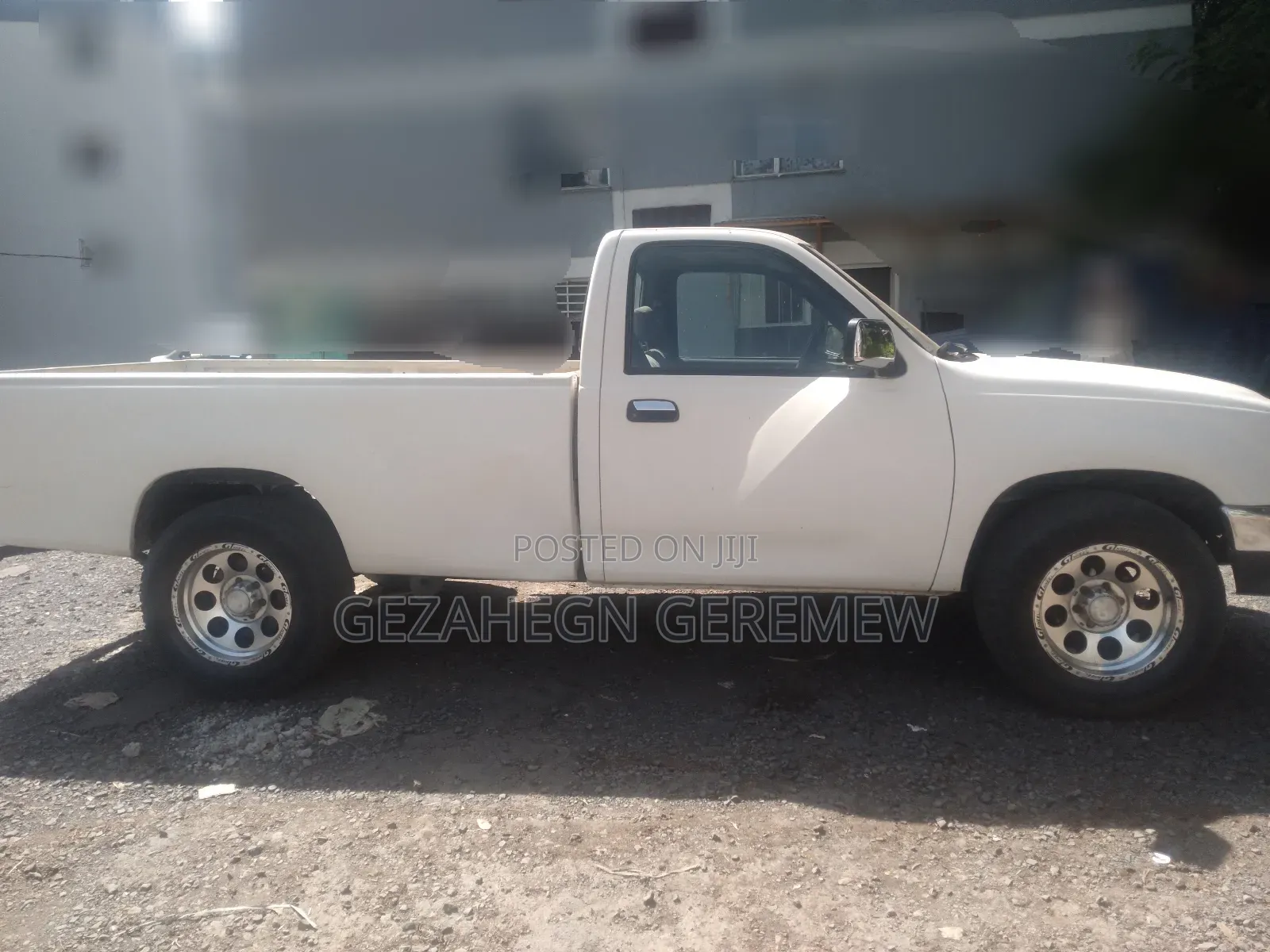 Toyota Hilux 1996 White