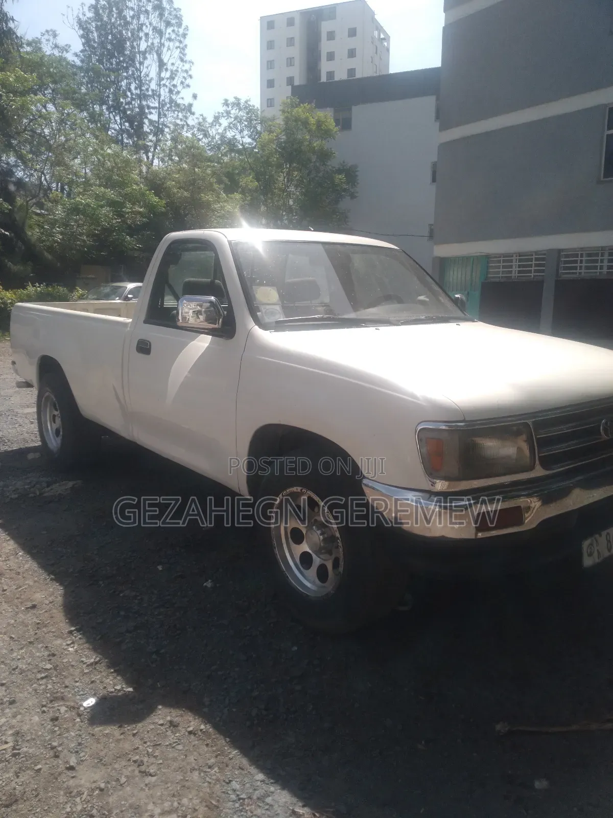Toyota Hilux 1996 White