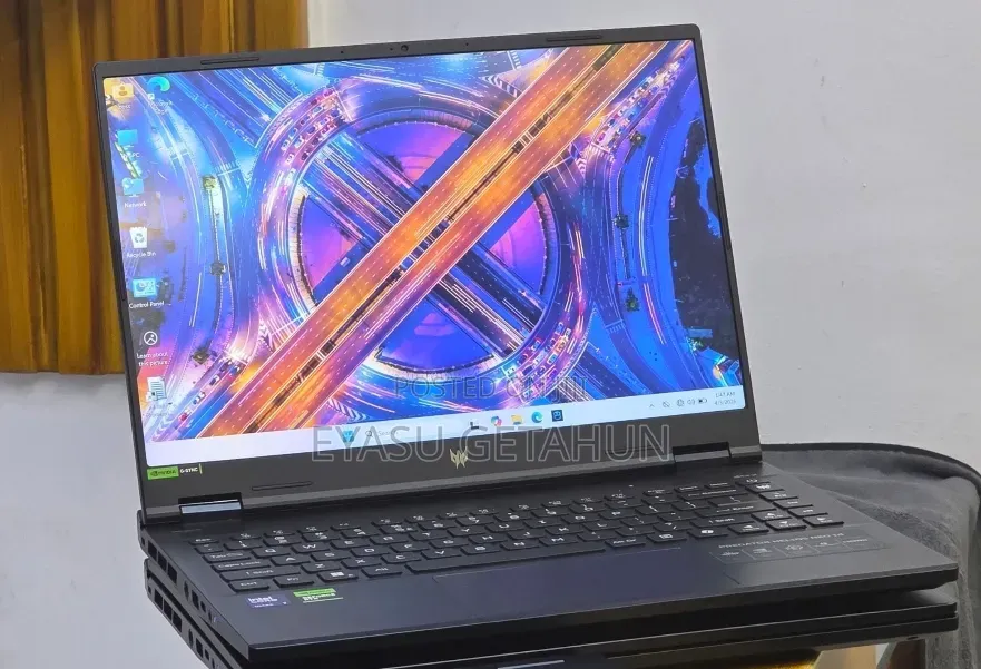 New Laptop Acer Predator Helios Neo 16 16GB Intel Core Ultra 7 SSD 1T