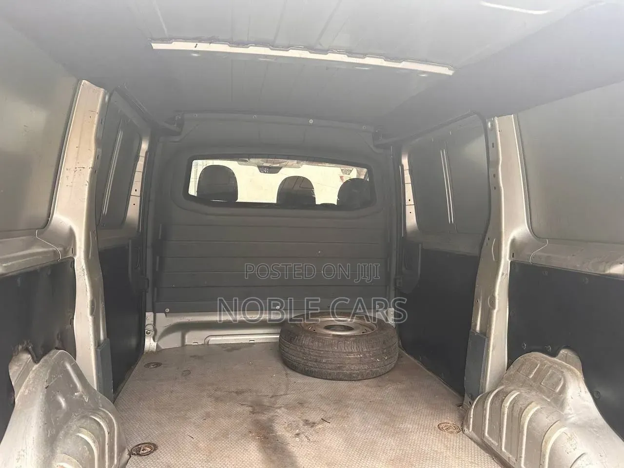 Toyota Previa 2014 Silver