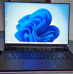 New Laptop Asus ROG Strix G15 16GB Intel Core i9 SSD 1T