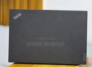 New Laptop Lenovo ThinkPad T14s Gen 2 16GB Intel Core i7 SSD 512GB