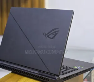 New Laptop Asus ROG G752VL 32GB Intel Core i9 SSD 2T